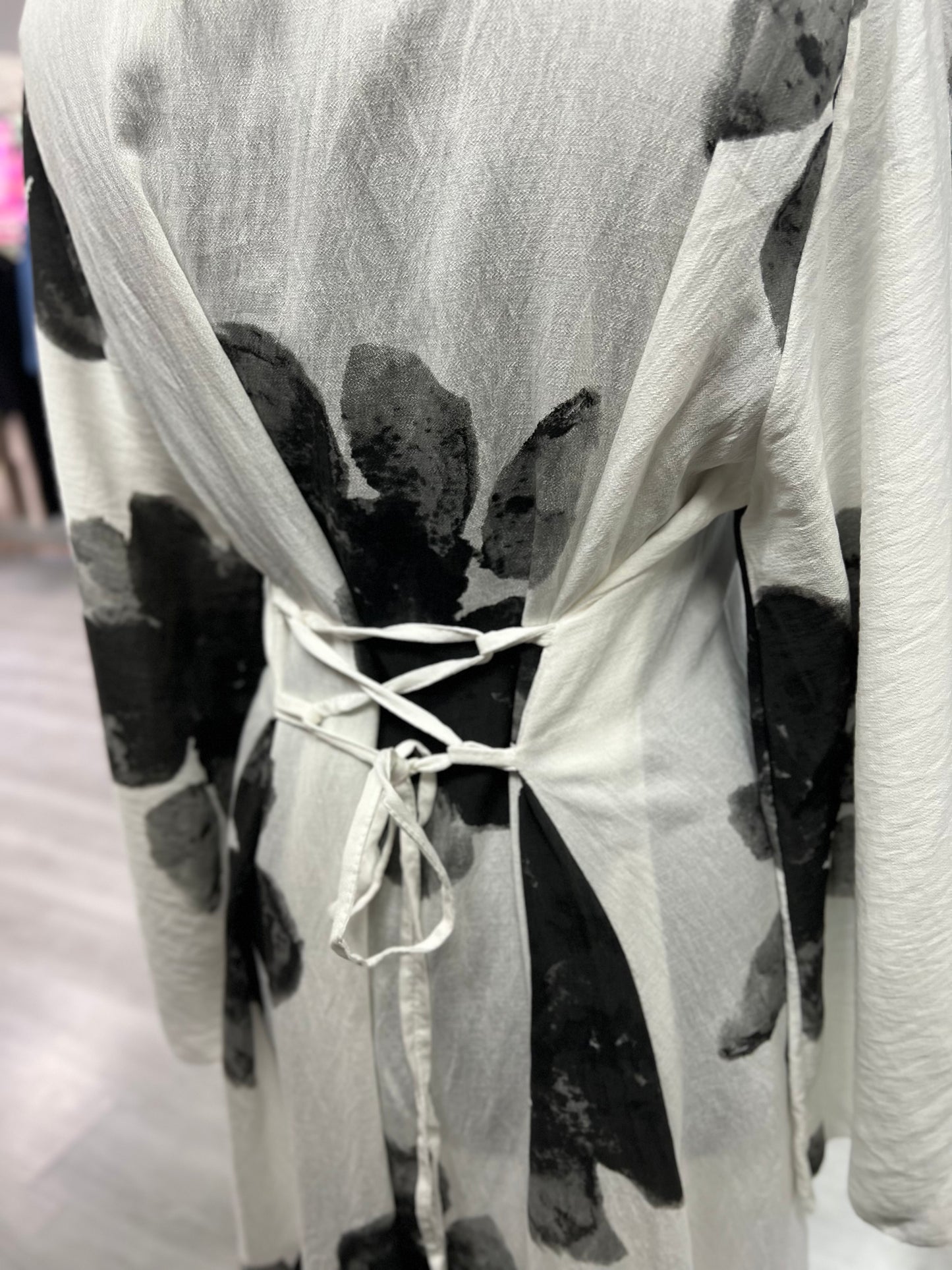Vestido cruzado negro