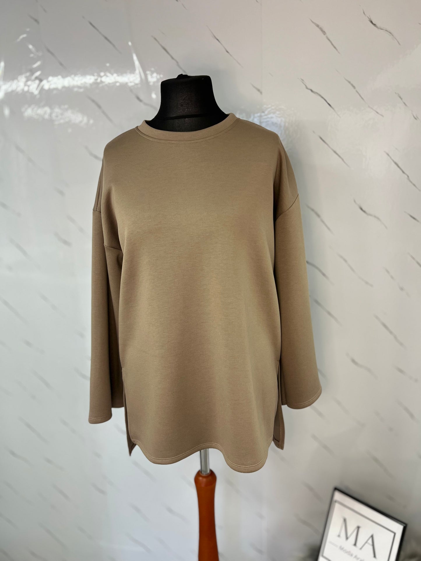 Sudadera taupe