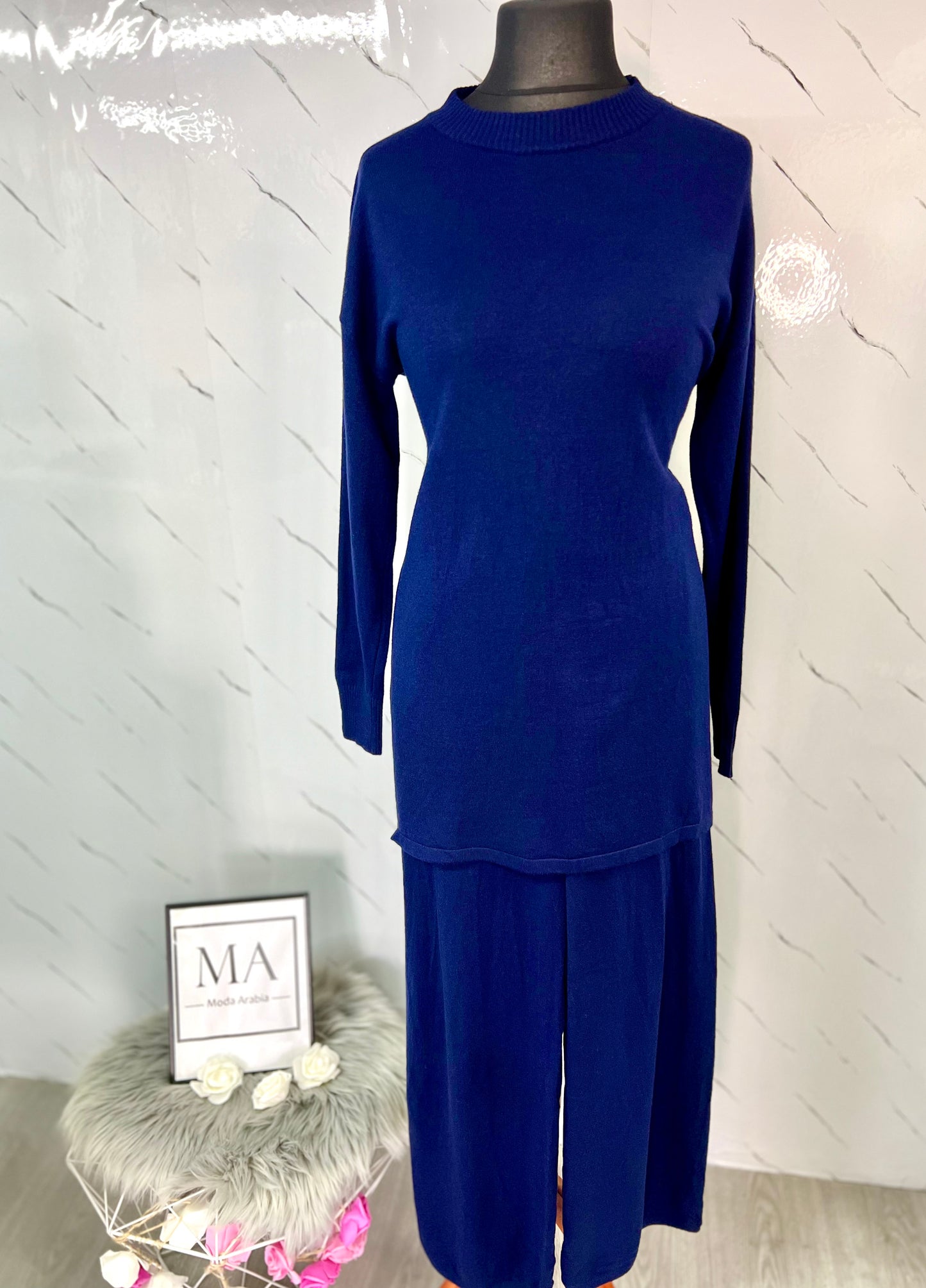 Conjunto punto fino azul marino