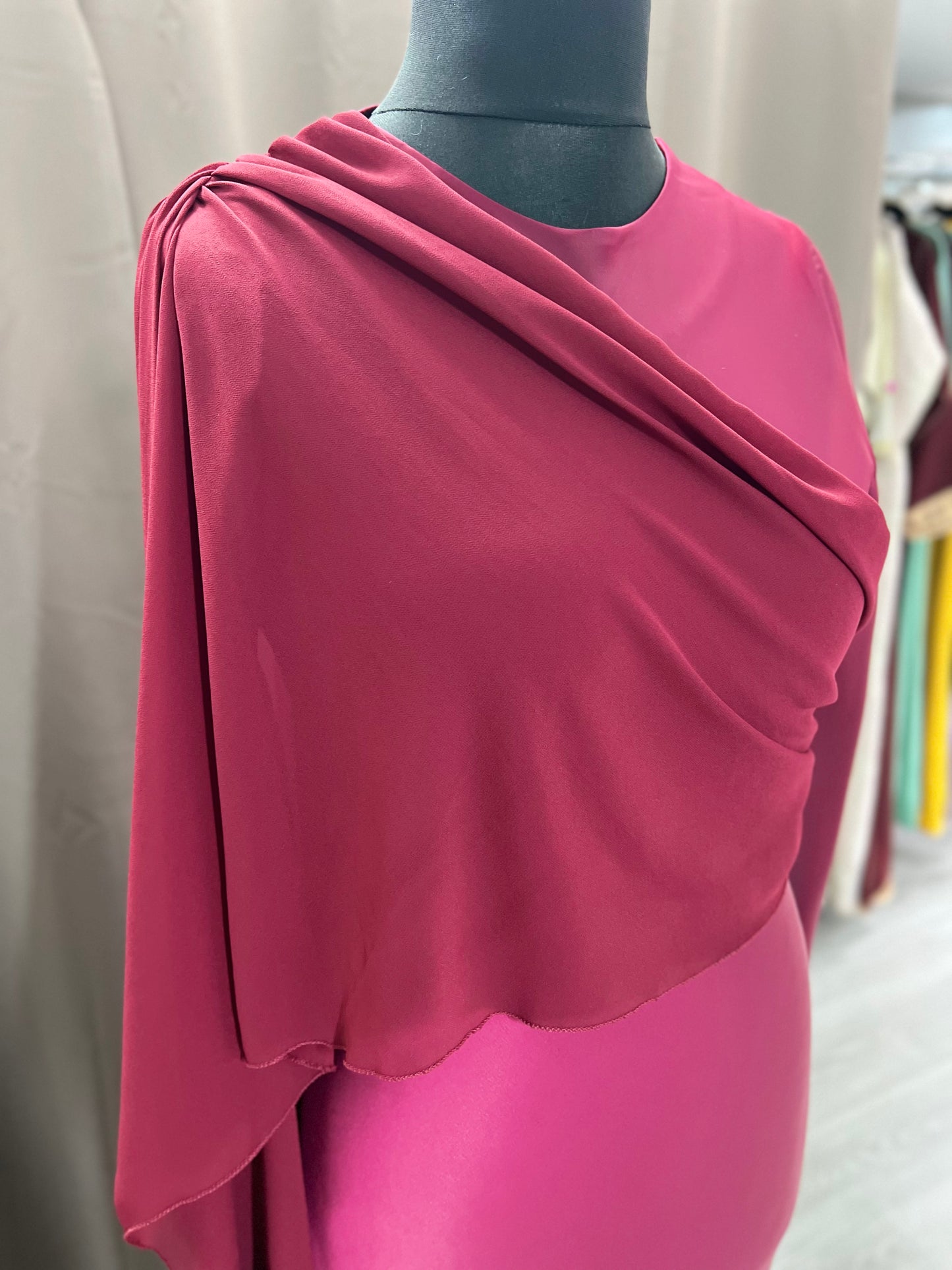 Vestido tul burdeos