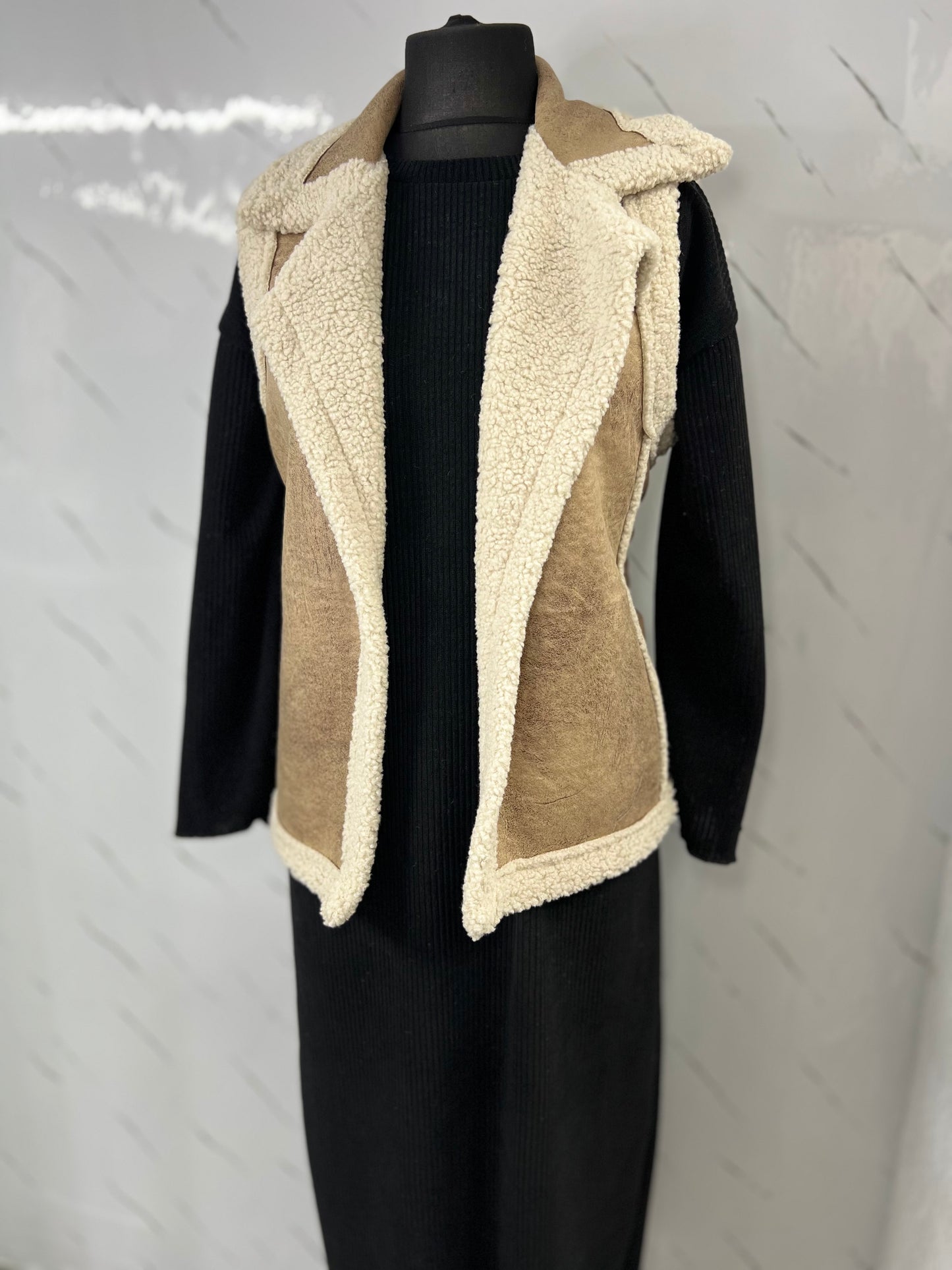 Vestido de pana negro