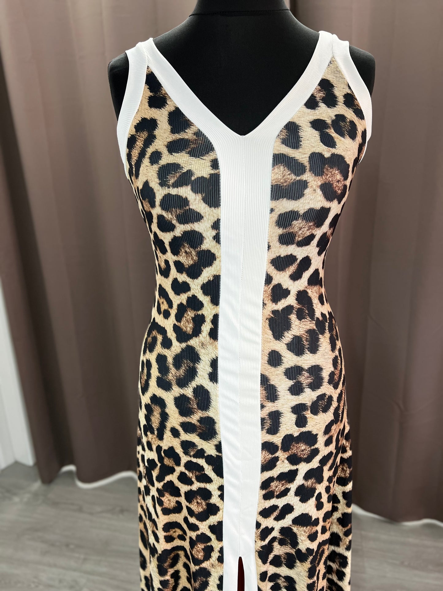 Vestido leo