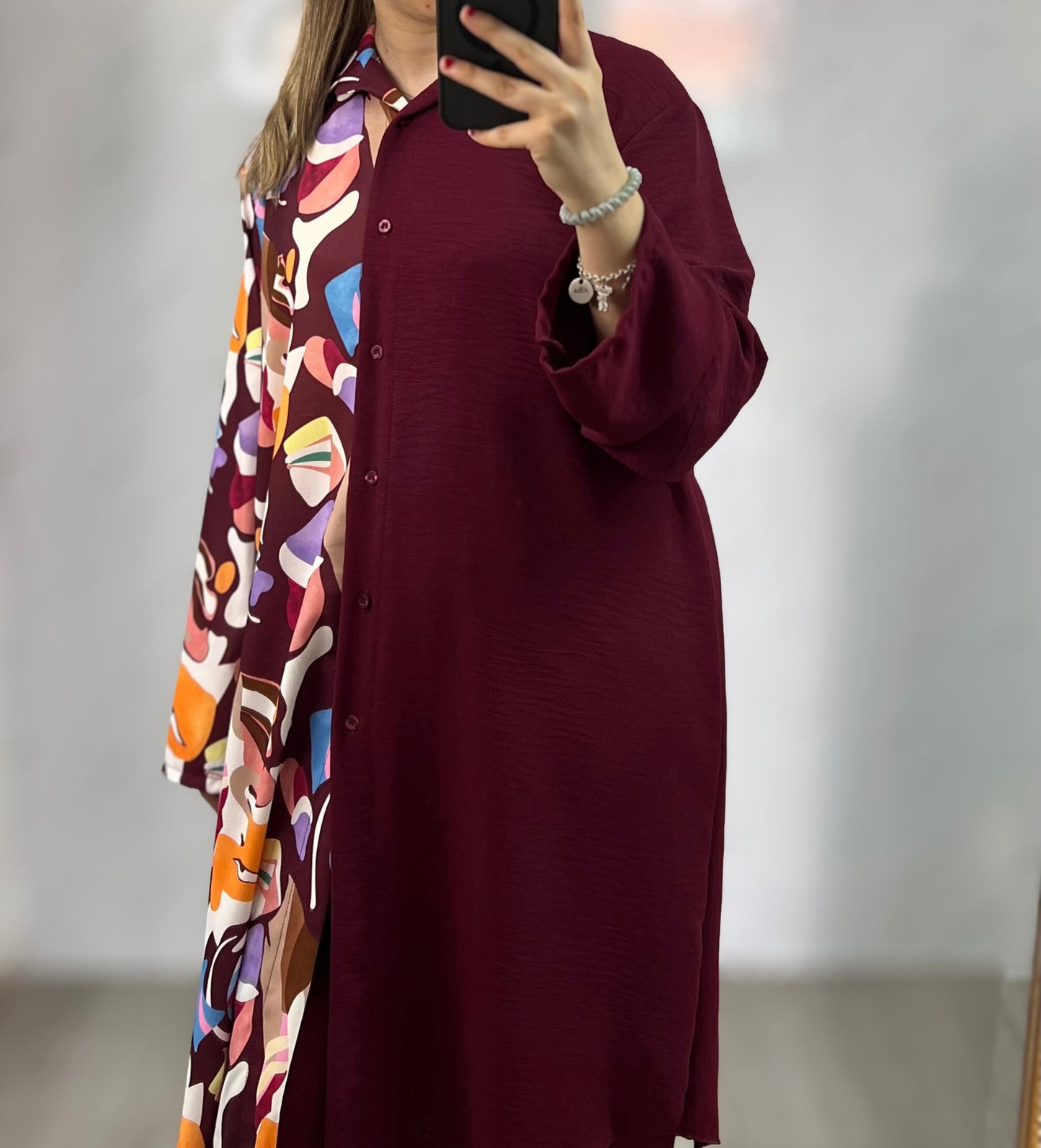 Conjunto estampado burdeos