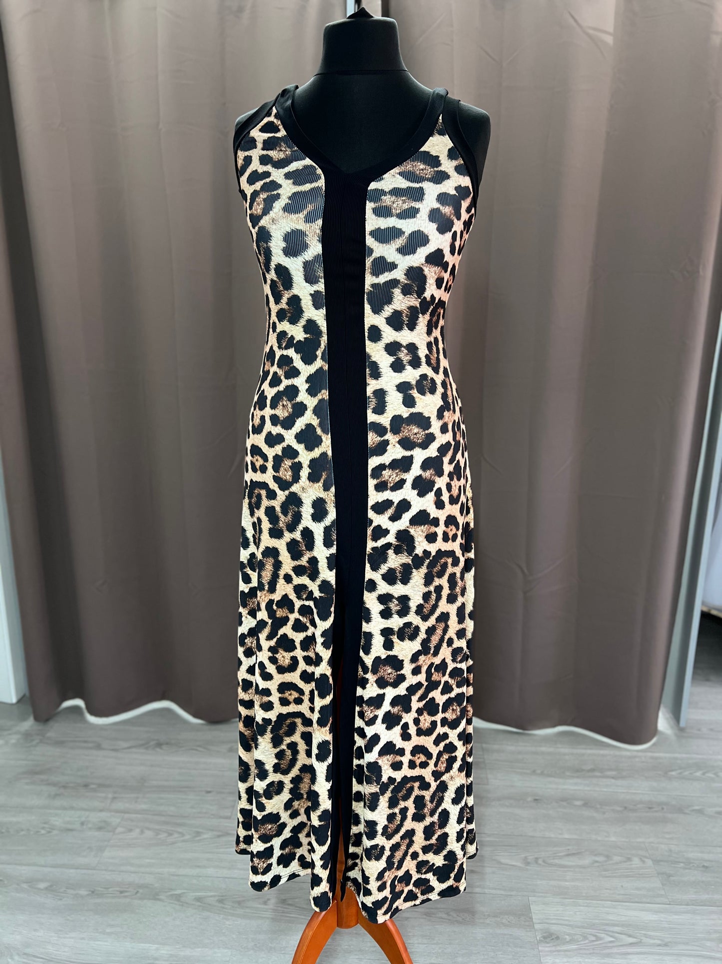Vestido leo