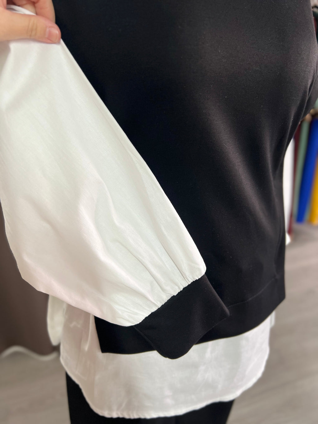 Conjunto deportivo negro