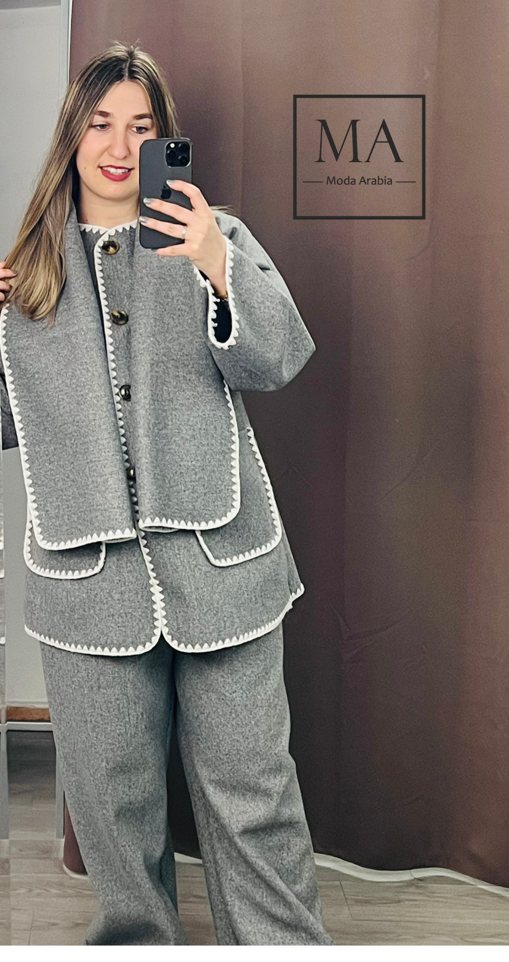 Conjunto con bufanda Gris
