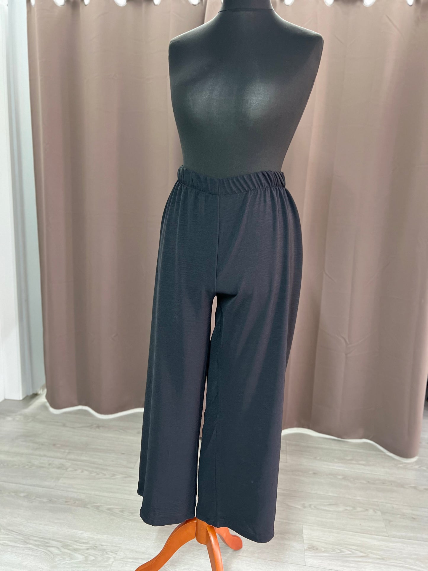 Conjunto pantalón negro