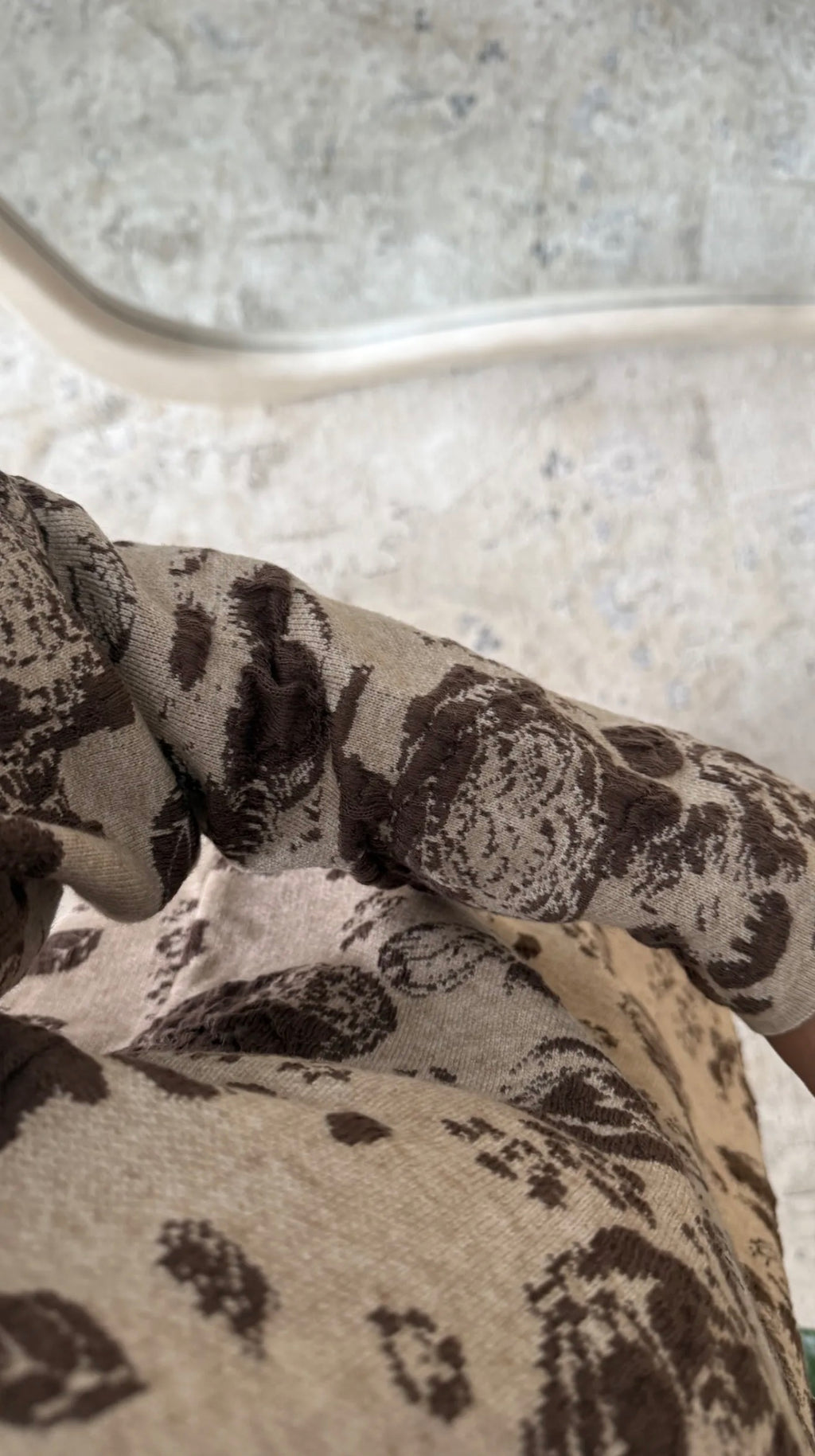 Conjunto floral Castaño