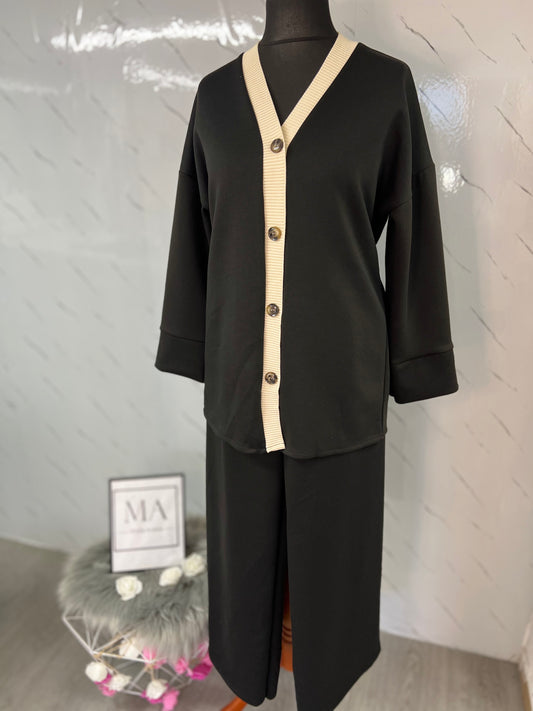 Conjunto con botones negro