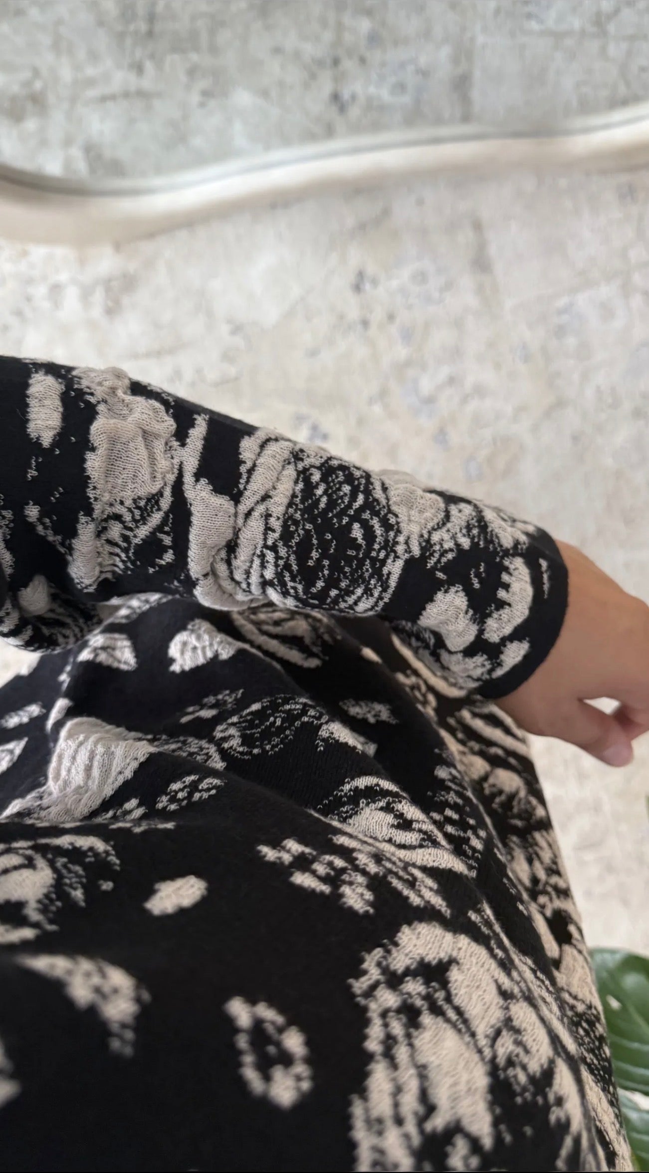 Conjunto floral Negro