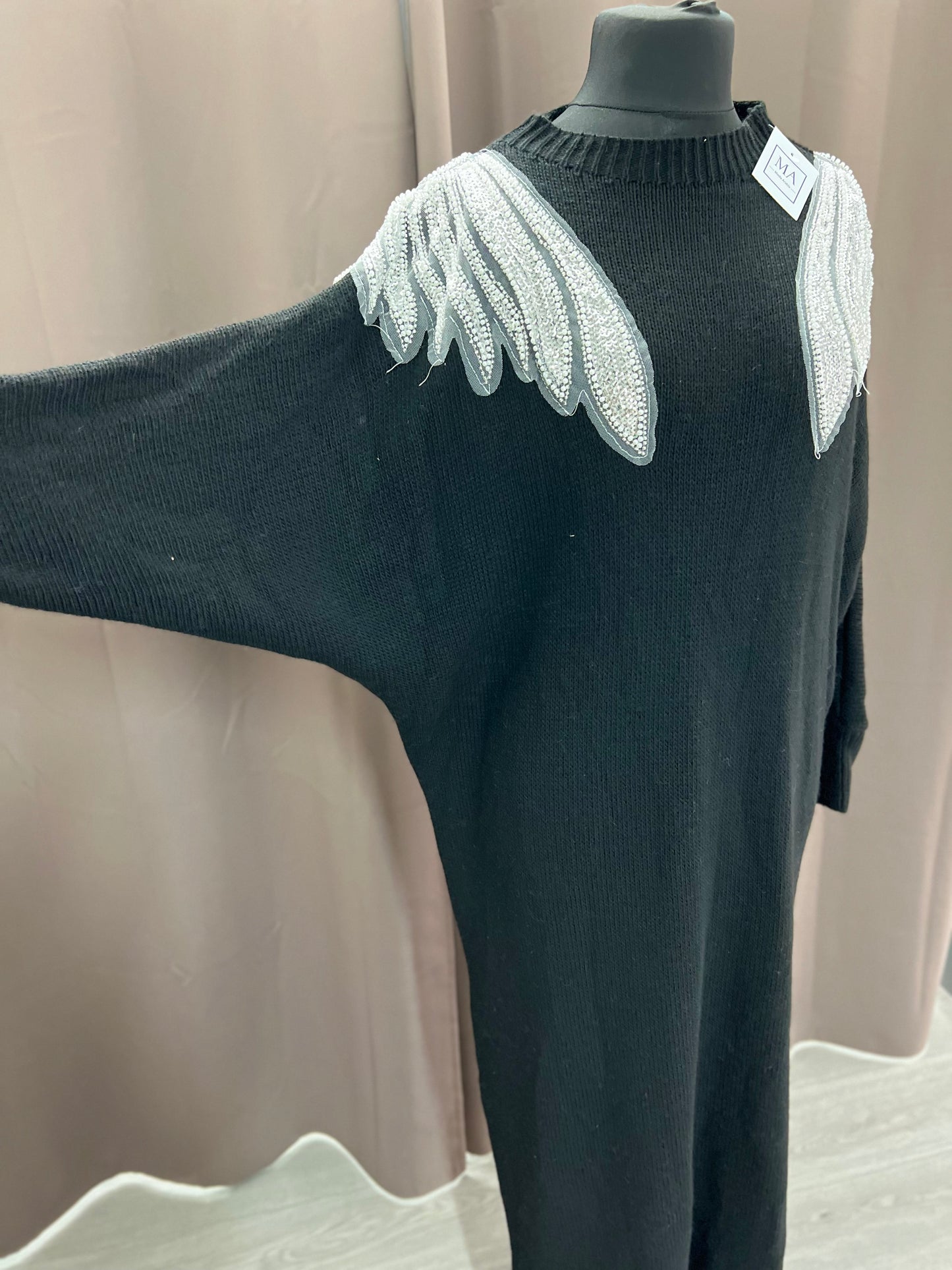 Vestido bordado Negro