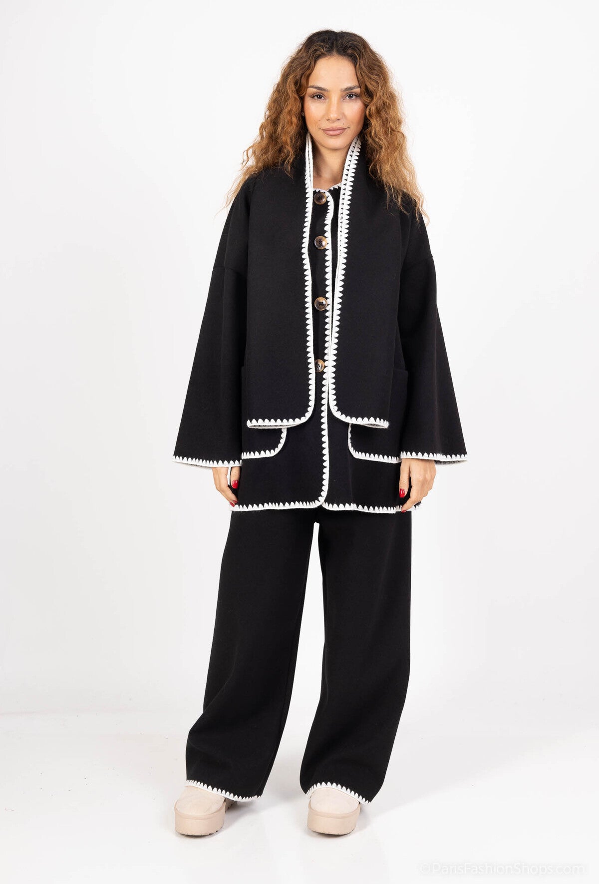 Conjunto con bufanda Negro