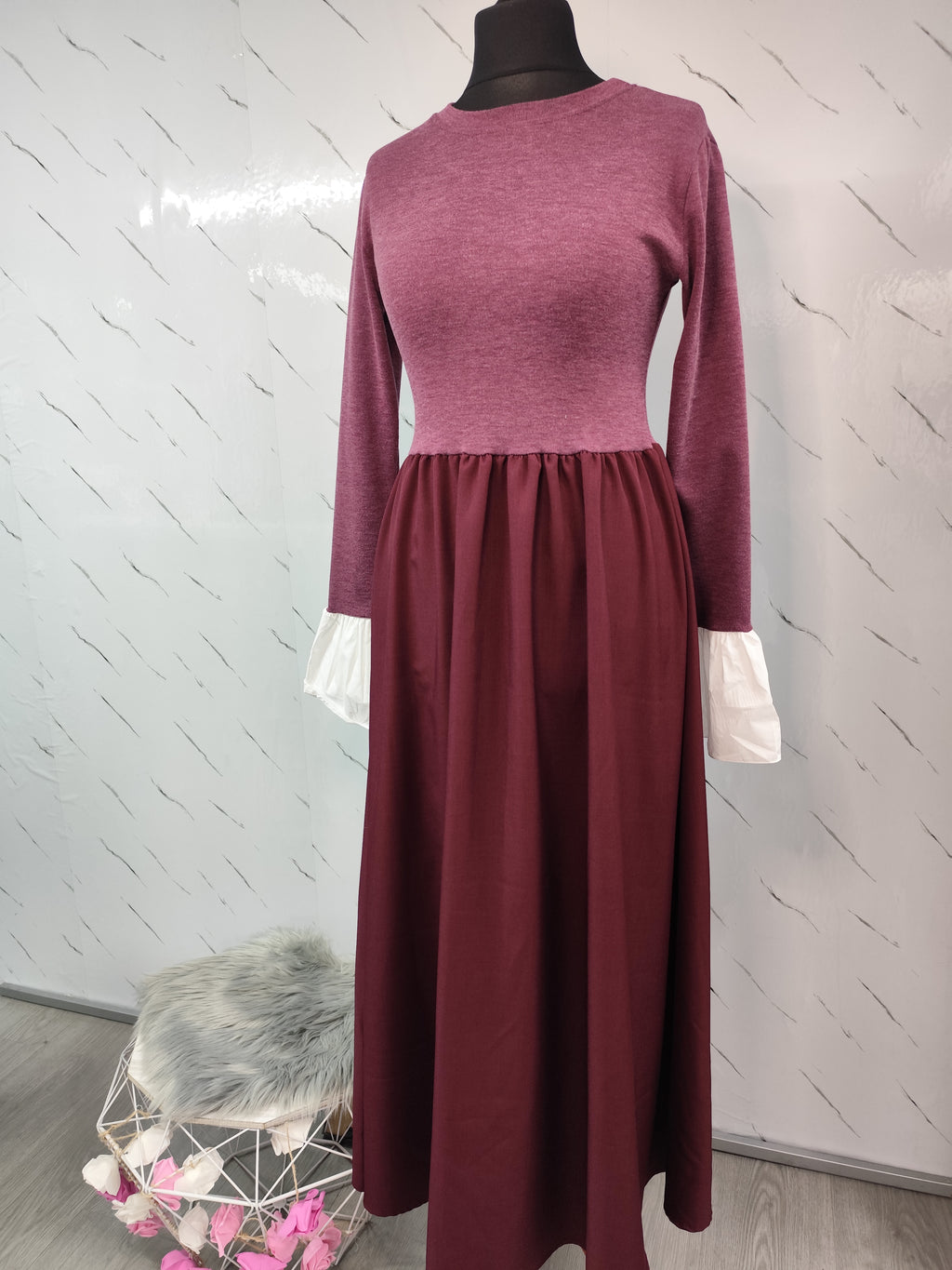 Vestido con mangas de camisa Borgoña