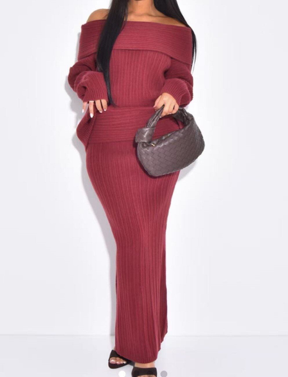 Conjunto de punto: Cuello barco + Falda Borgoña