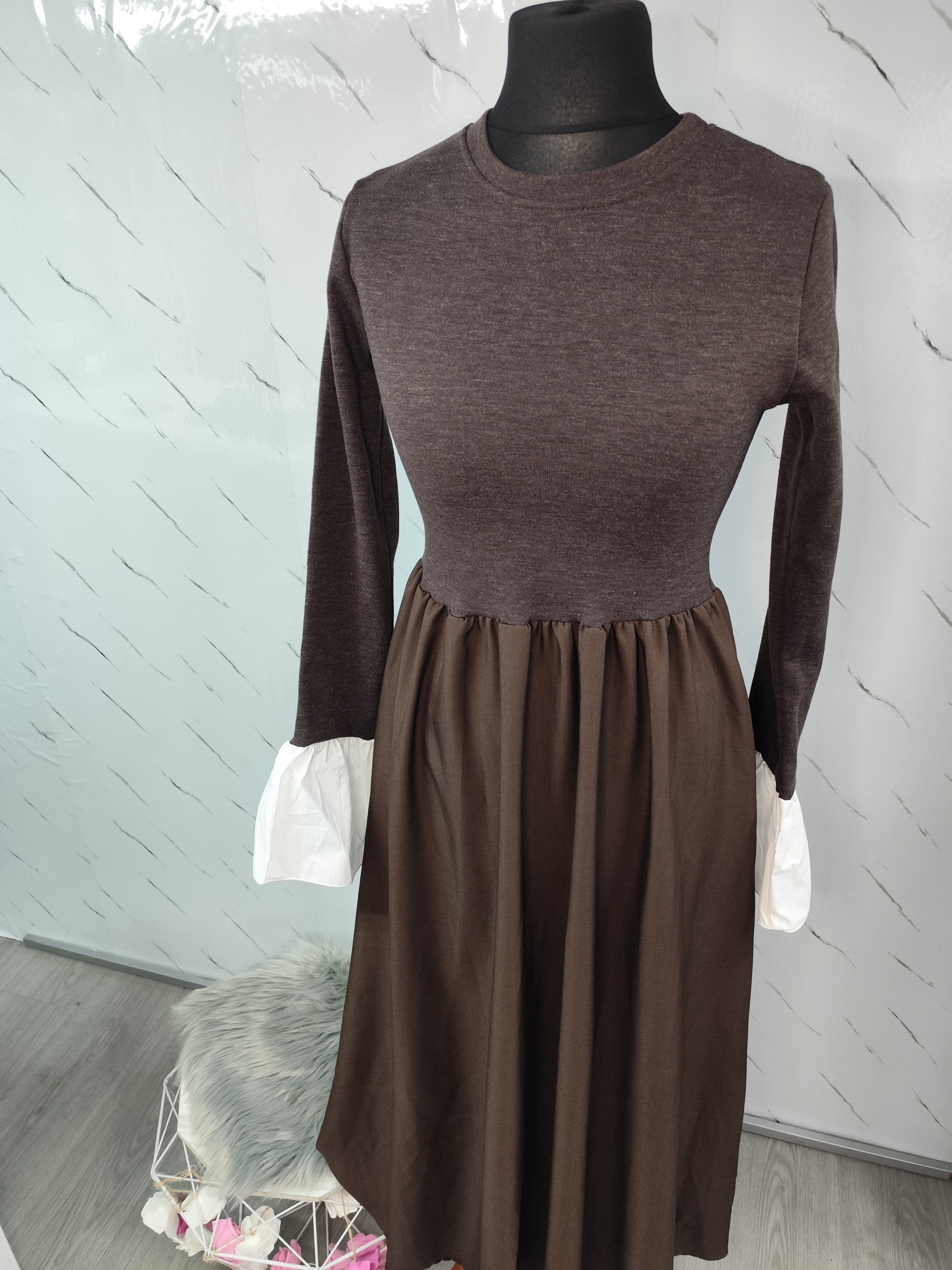 Vestido con mangas de camisa Chocolate