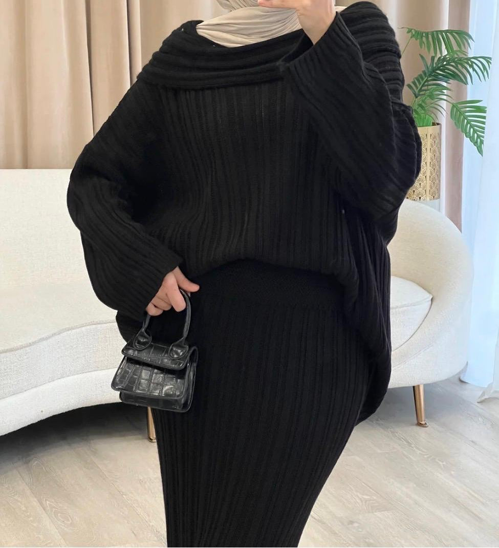 Conjunto de punto: Cuello barco + Falda Negro