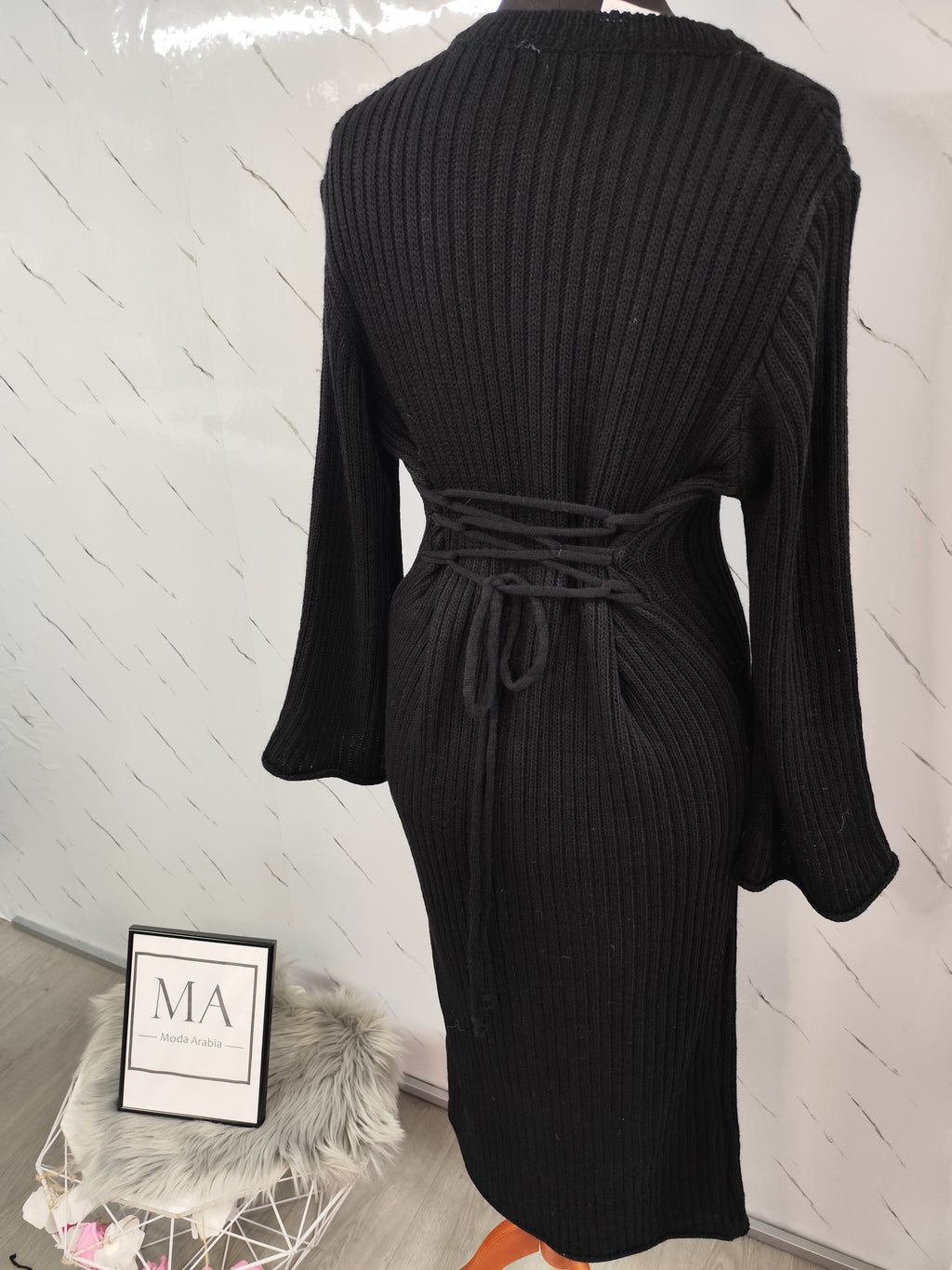 Vestido de punto con cordón en la espalda Negro